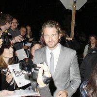 Gerard Butler signs autographs for fans at the 'Machine Gun Preacher' premiere | Picture 84225